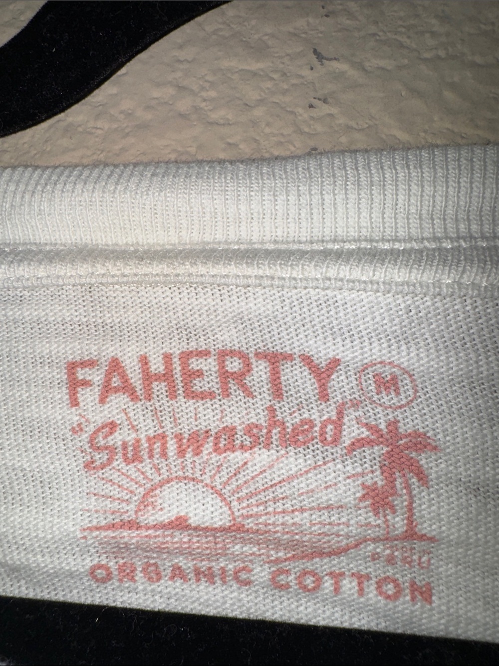 Faherty Soleil Sunwashed Slub Crewneck Size Medium - Picture 6 of 6